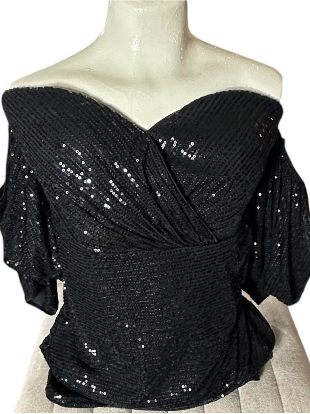 Giffniseti Black Sequin Off-The-Shoulder Top - Large NWT